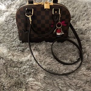 ❤️SOLD❤️Louis Vuitton Alma BB